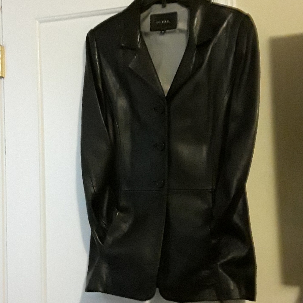 💦Women Guess Leather Jacket Size M